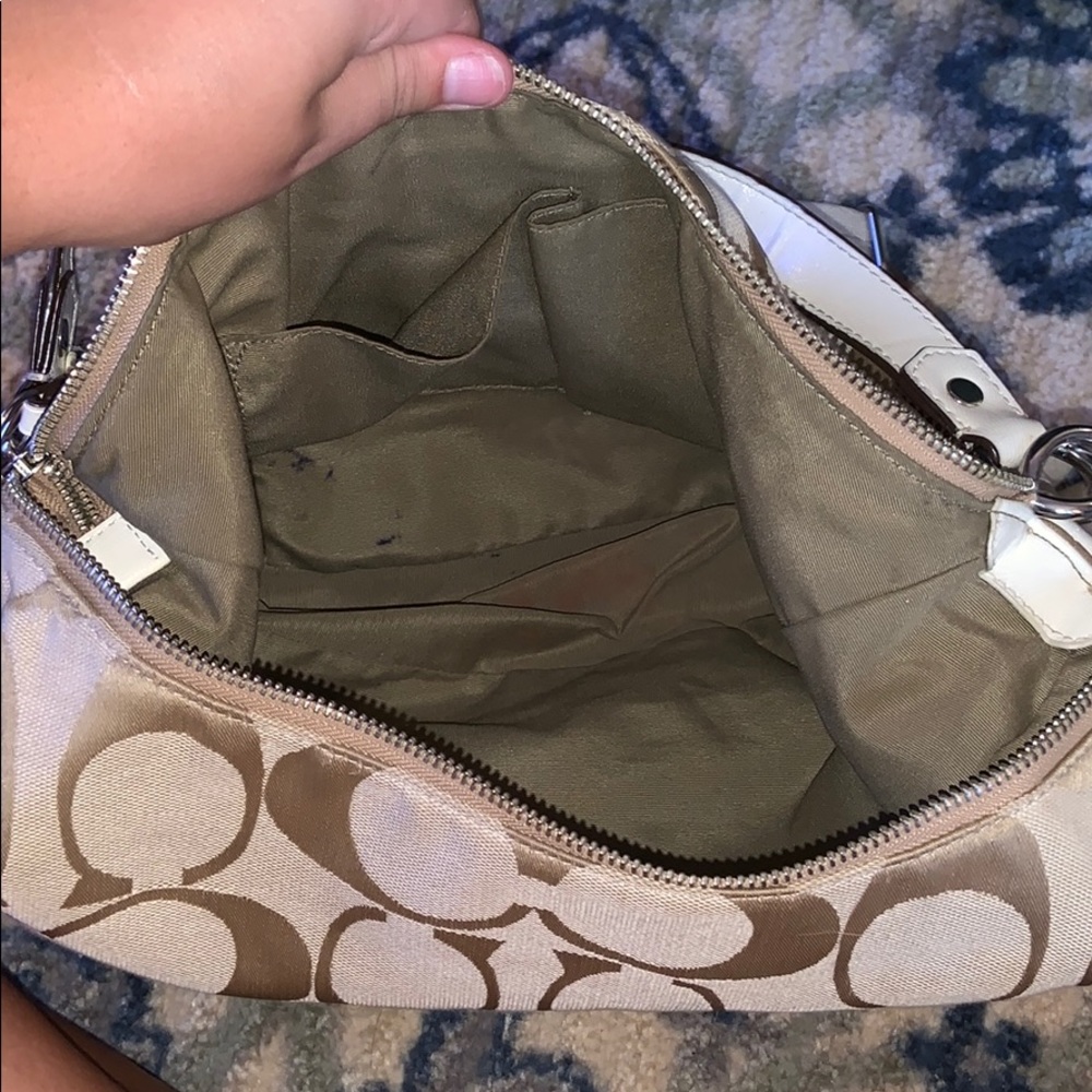 Purse - Picture 3 of 3